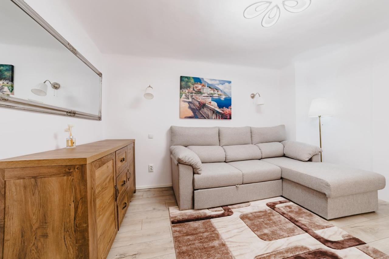 Apartmán Republicii Premium Brašov Exteriér fotografie
